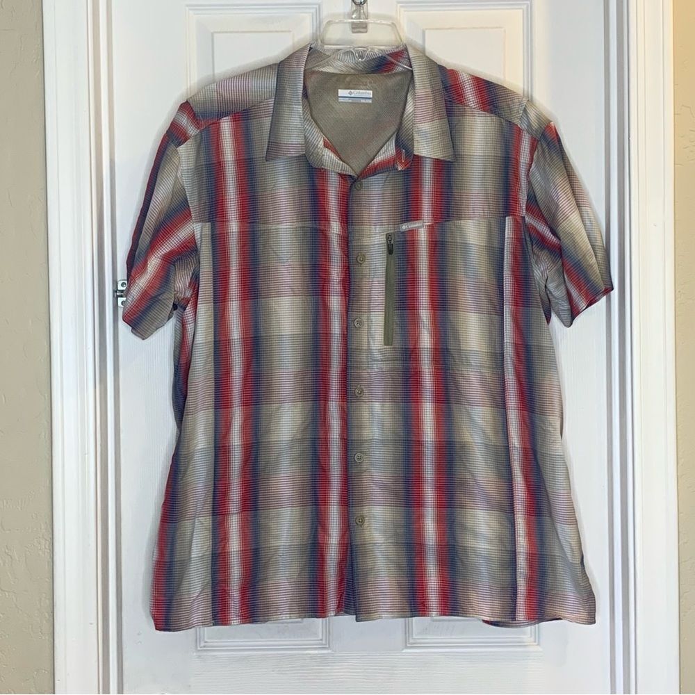Columbia Omni Shade men’s short sleeve button front shirt red plaid size XXL